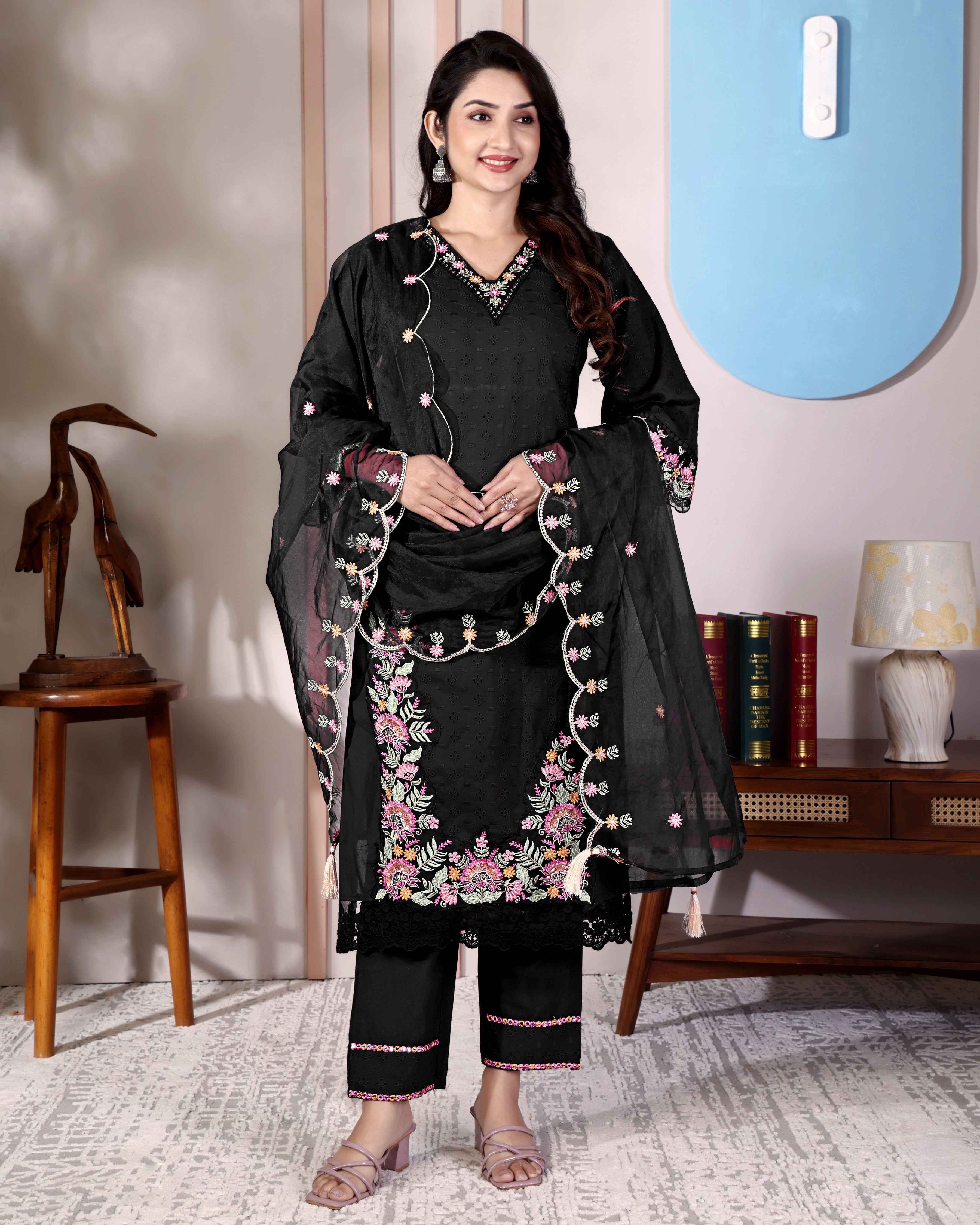 Midnight Bloom – Black Embroidered Suit